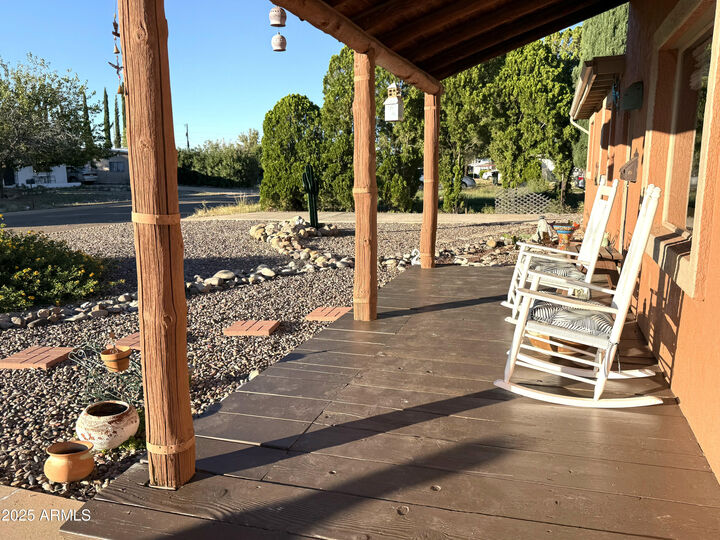Property Photo:  148 E Kayetan Drive  AZ 85635 