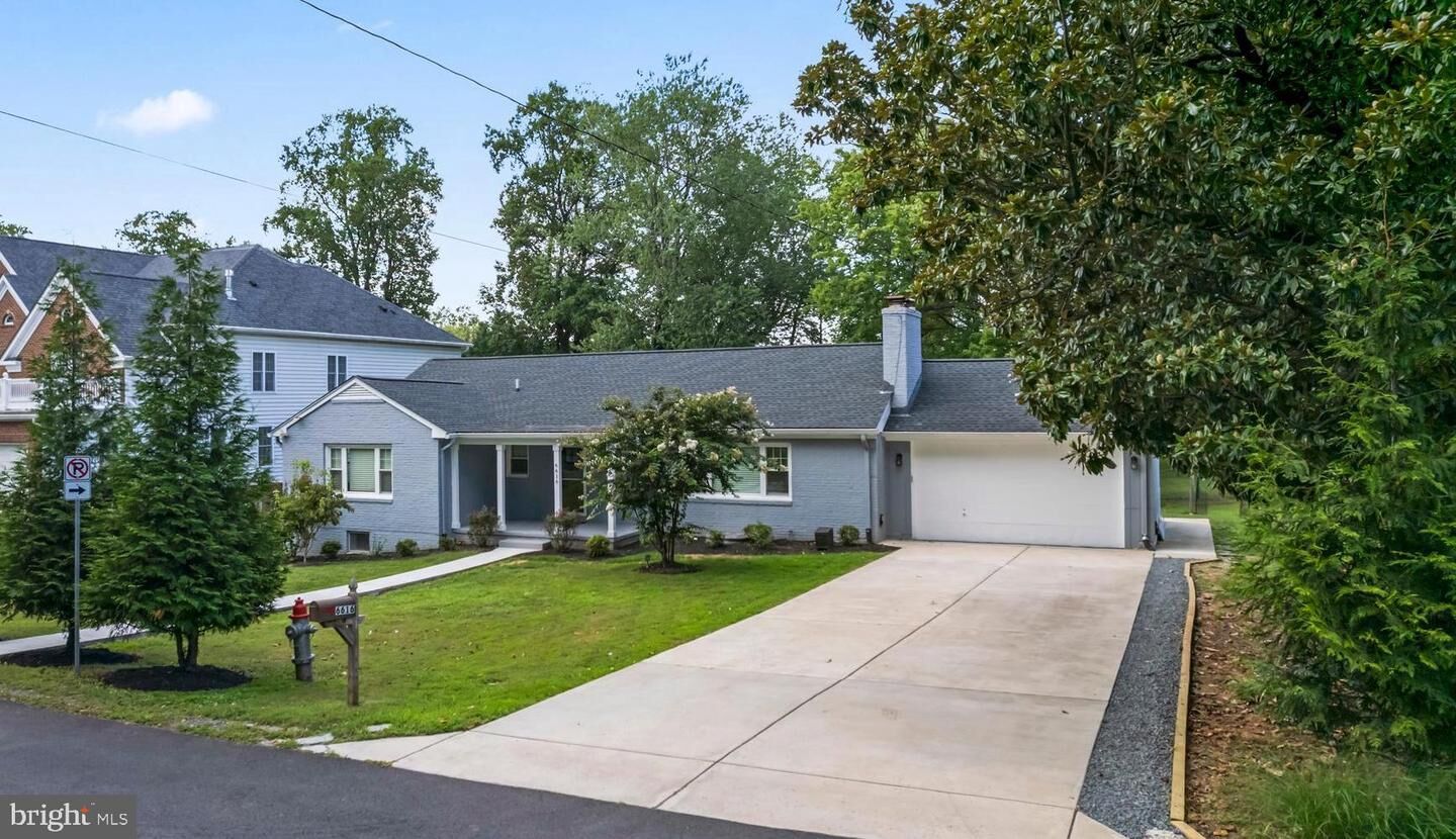 Property Photo:  6616 Kirby Court  VA 22043 