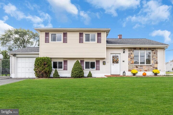 Property Photo:  38 Sunnybrae Boulevard  NJ 08620 