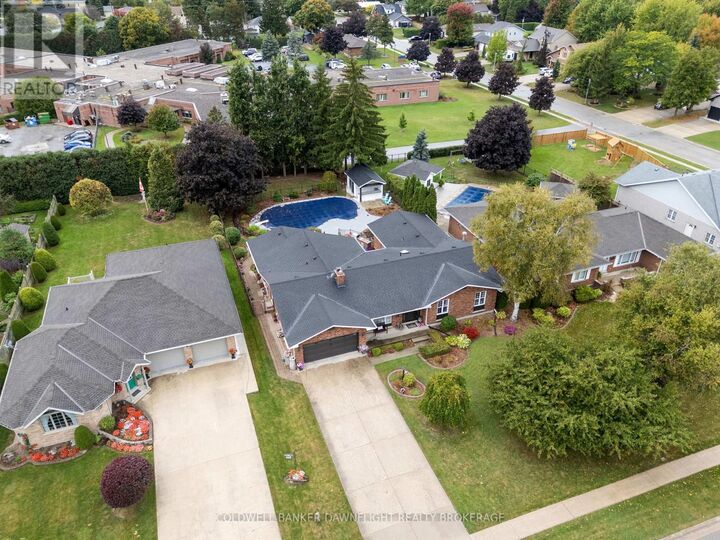 Property Photo: 399 Pryde Boulevard ON N0M 1S1