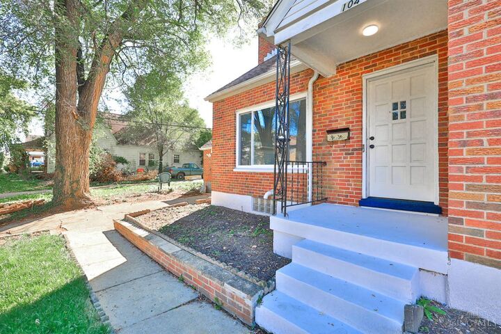 Property Photo:  104 Waverly Avenue  OH 45405 
