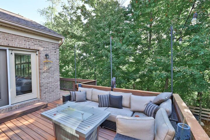Property Photo: 731 Humock Court OH 45039