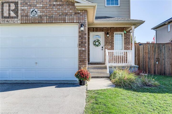 Photo de la propriété: 354 Fennel Street ON N0J 1S0