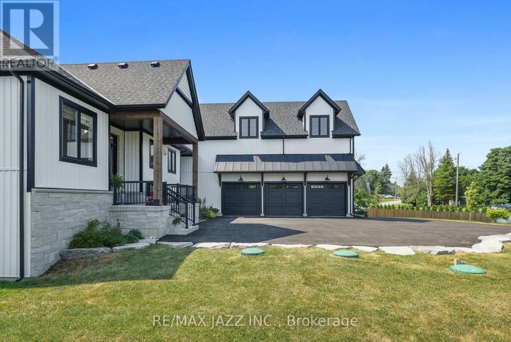 Property Photo: 48 Pleasant View Crescent ON K0M 2C0