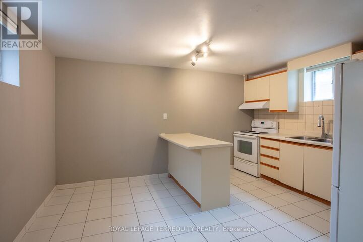 Property Photo:  10 Northcliffe Boulevard Basement  ON M6H 3H1 