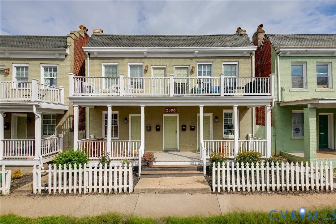 Property Photo: 2306 Parkwood Avenue VA 23220