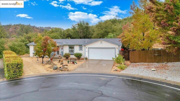 Property Photo:  18679 Vista Dr  CA 95327