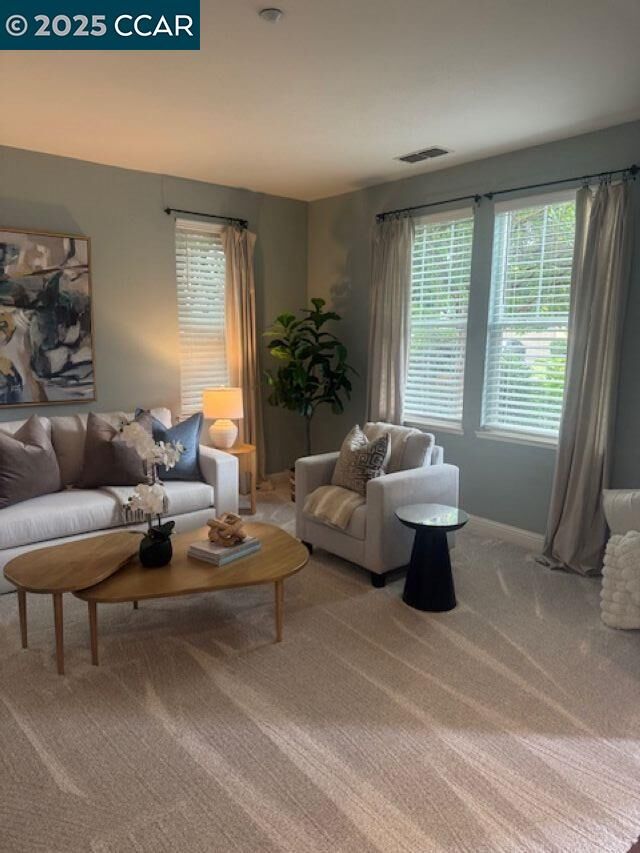 Property Photo: 1653 Lillian St CA 94513