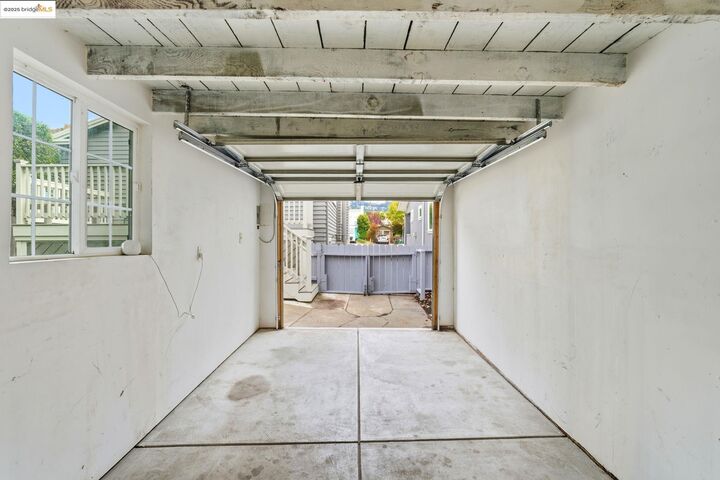920 Neilson St  Albany CA 94706 photo