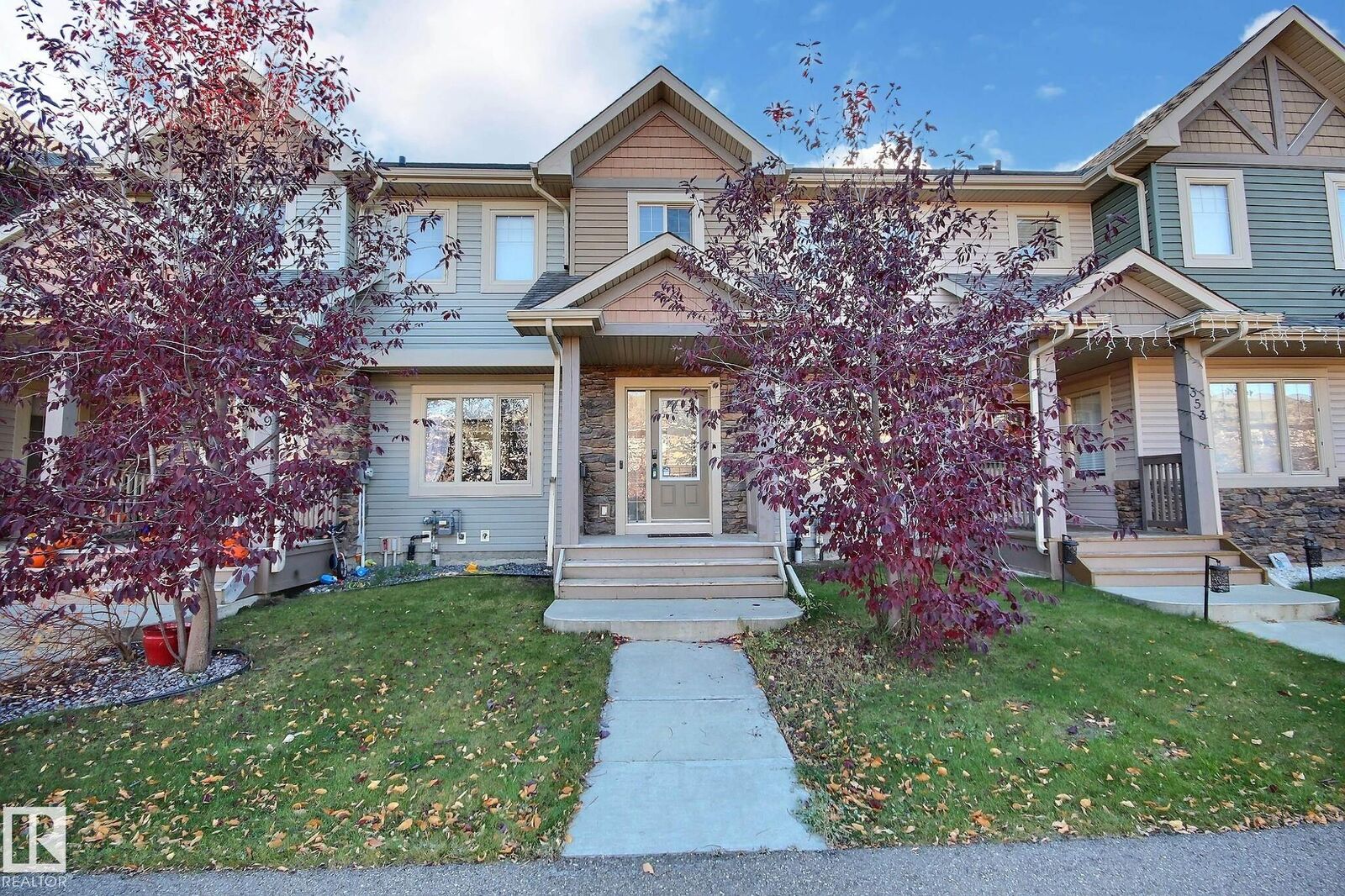 Property Photo:  351 Nelson Drive  AB T7X 0N9 