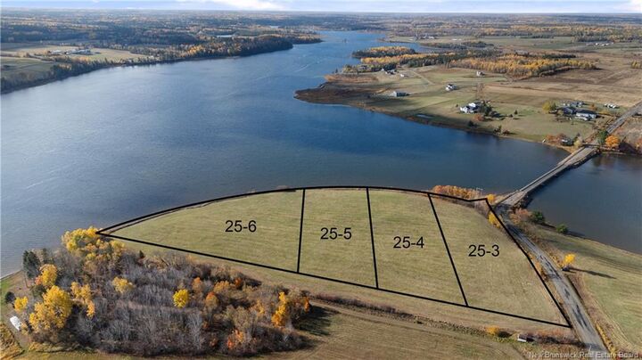 Property Photo:  25-5 Chemin Bass River Point Road  NB E4W 2S7 