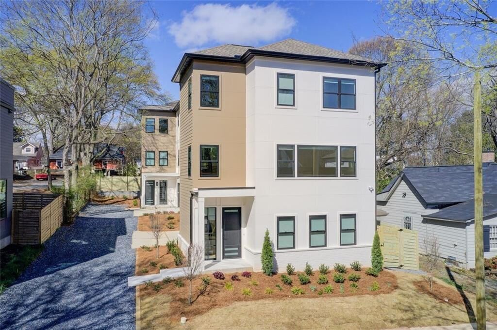 Property Photo: 1050 Snyder Street NW A GA 30318