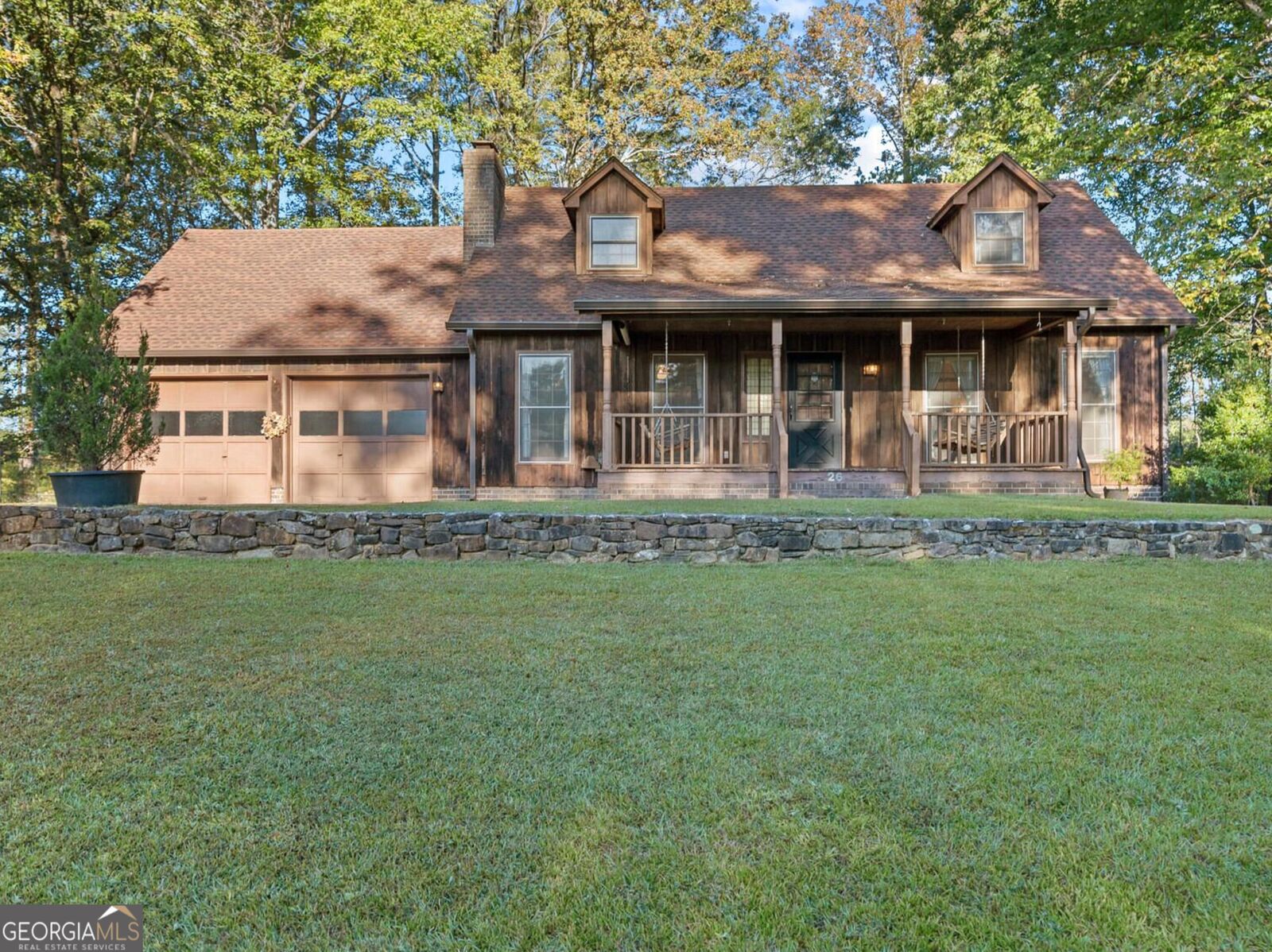 Property Photo:  26 Williamsburg Drive NW  GA 30165