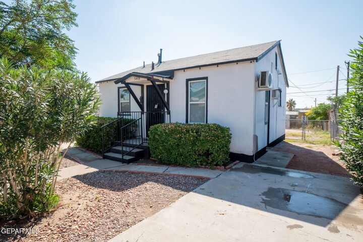 Property Photo:  5408 Frutas Avenue  TX 79905 