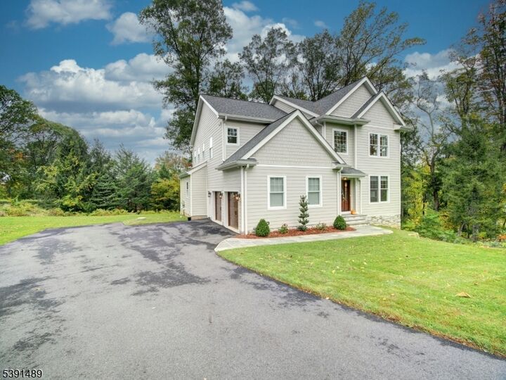 Property Photo: 4 Minor Ct NJ 07834