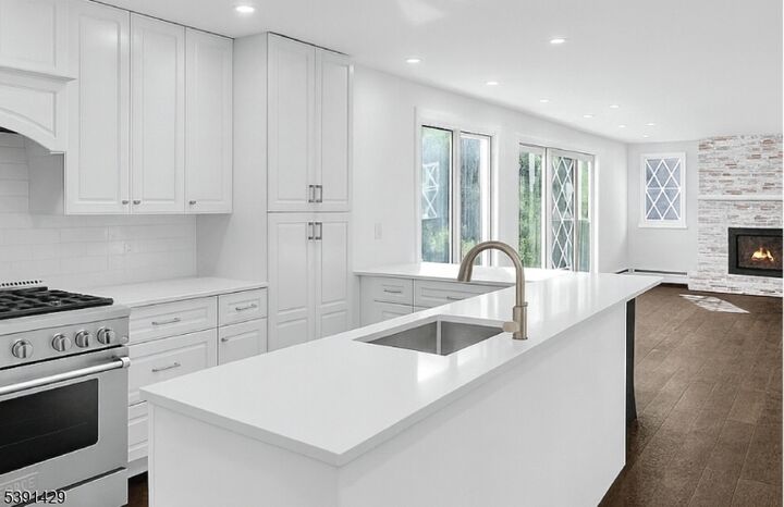 Property Photo:  71 Tiffany Dr  NJ 07936