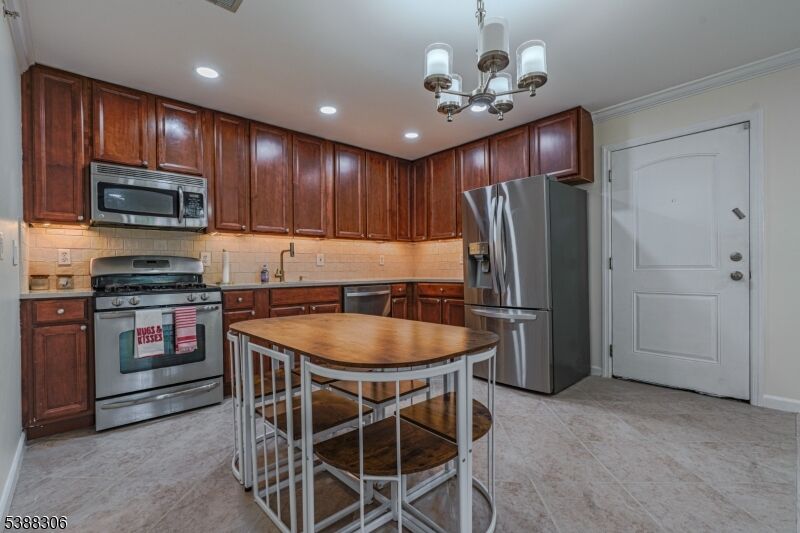 Property Photo: 816 Westfield Ave 301 NJ 07208