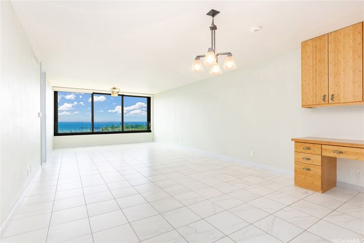 Property Photo: 1650 Ala Moana Boulevard 1407 HI 96815