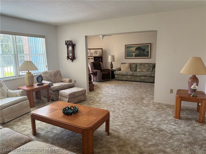 Property Photo: 956 Peachtree Drive FL 33852