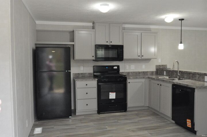 Property Photo: 11990 E 650 S Lot #13 Lane 13 IN 46747