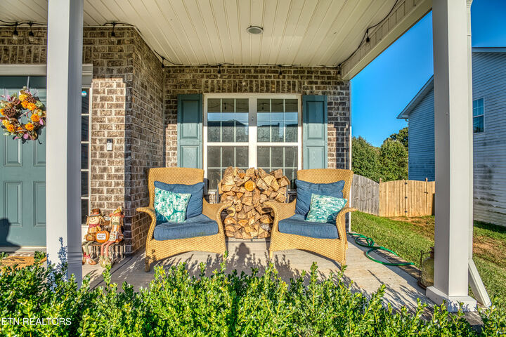 Property Photo: 8232 Zodiac Lane TN 37849