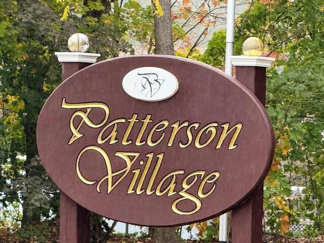 Property Photo:  8 Patterson Village Court  NY 12563 