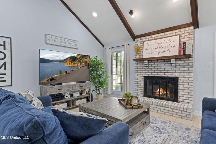 Property Photo:  2300 Lewis Gate Drive  MS 39553