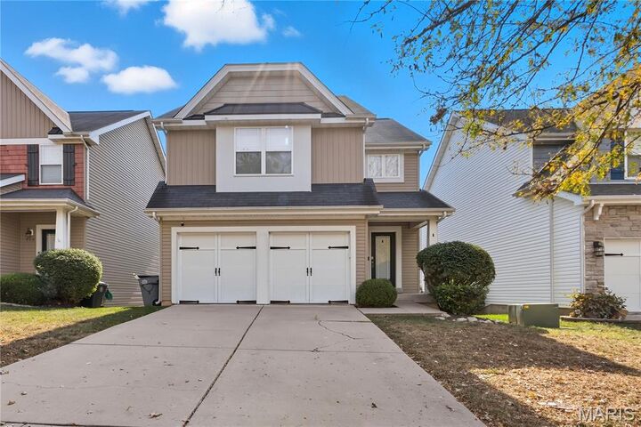 Property Photo: 422 Parkgate Drive MO 63367