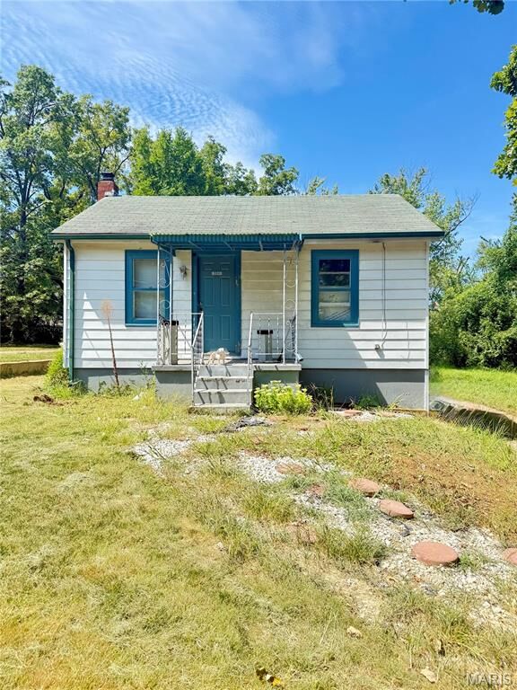 Property Photo:  10041 Bon Oak Drive  MO 63136 