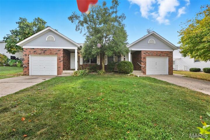 Property Photo:  416 Hill Street  MO 63090