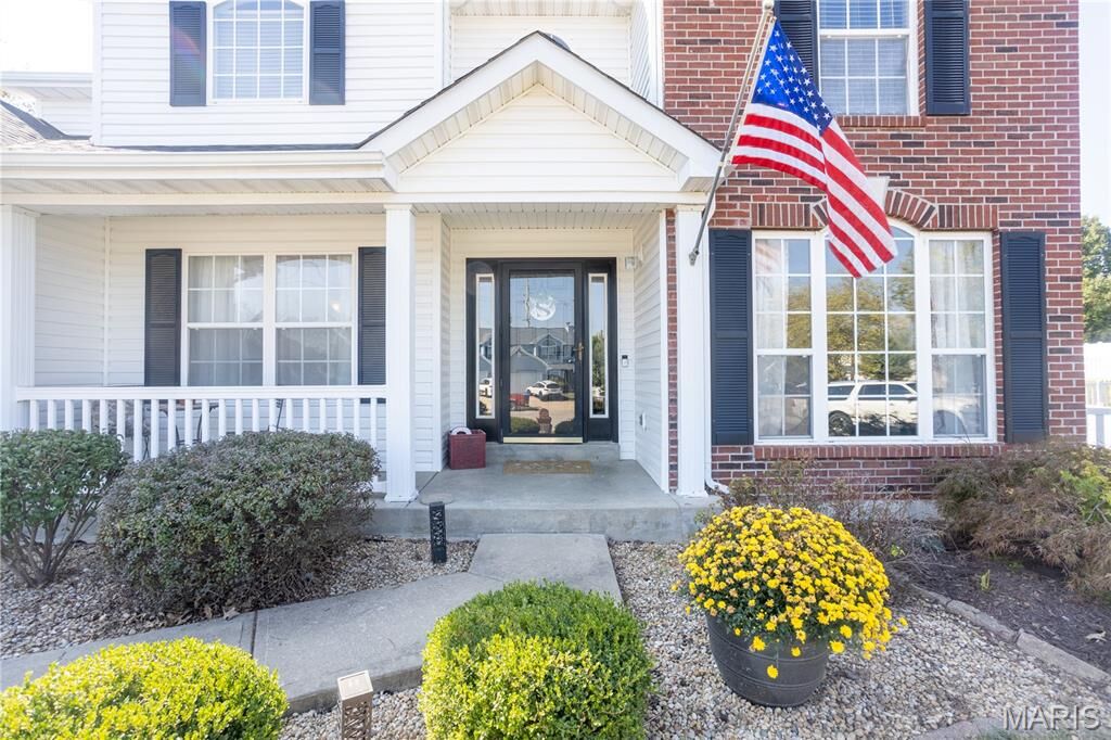 Property Photo: 5 Queen Victoria C Court MO 63366