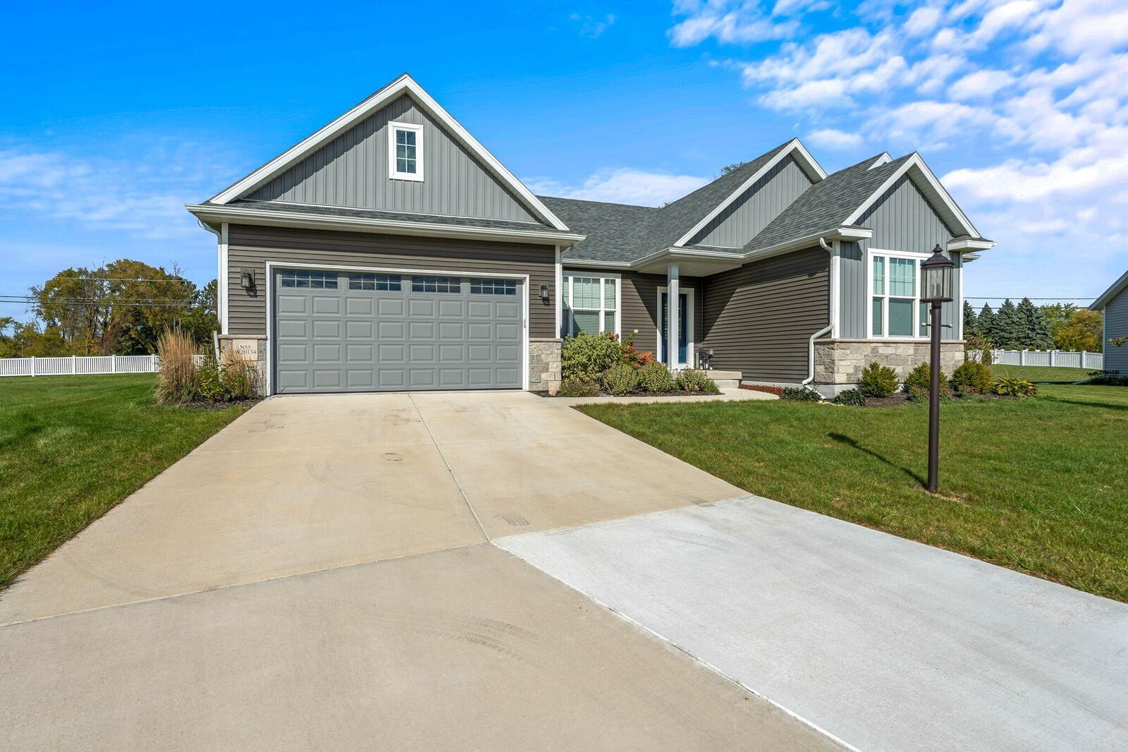 Property Photo: N55w20134 Magnolia Ln WI 53051
