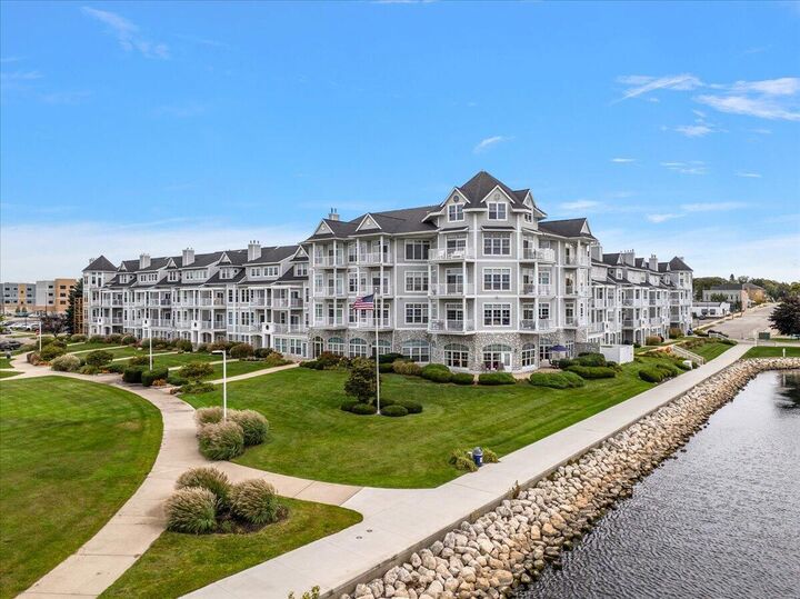 300 S Rath Avenue  Ludington MI 49431 photo