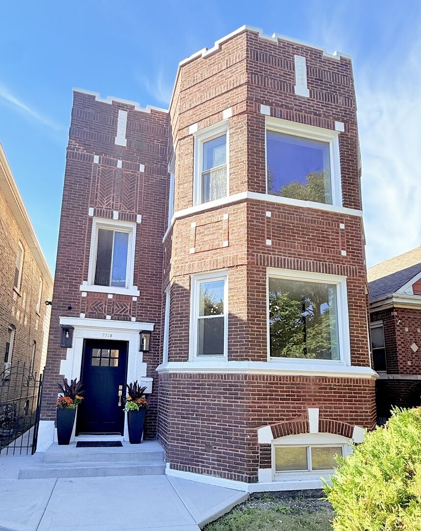 Property Photo: 7718 S Bishop Street IL 60620