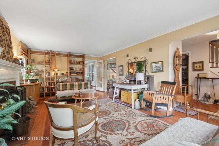 Property Photo: 8228 Kedvale Avenue IL 60076