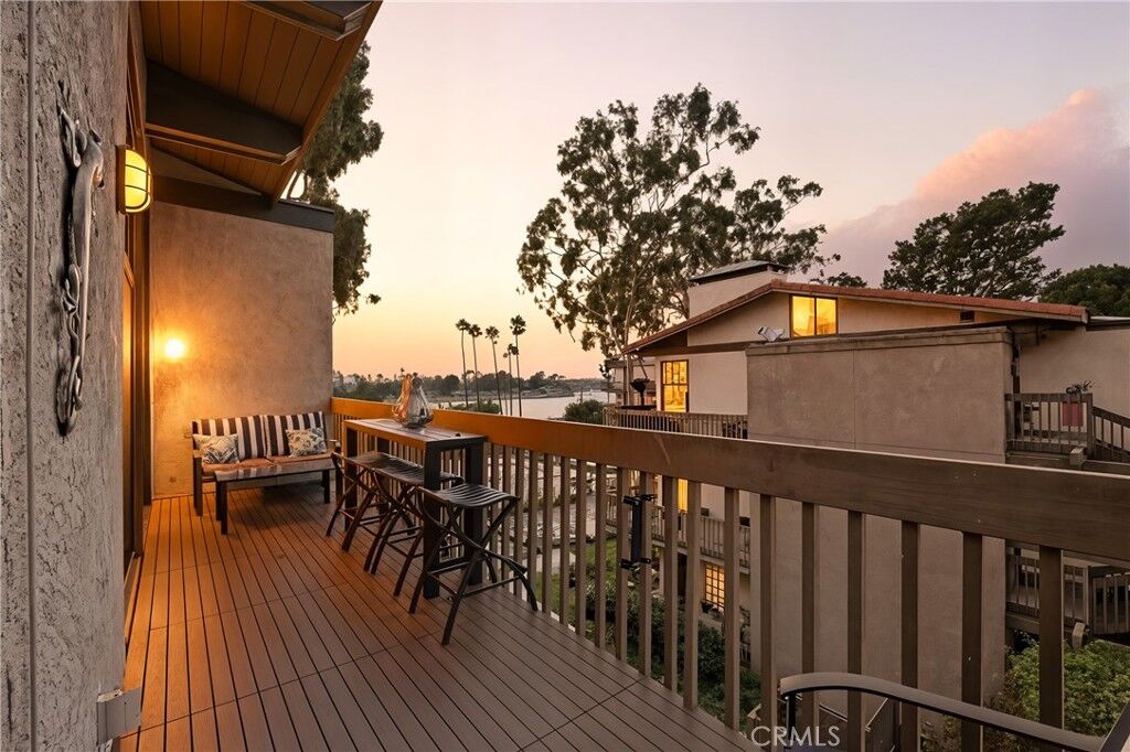 Property Photo: 7327 Marina Pacifica S CA 90803