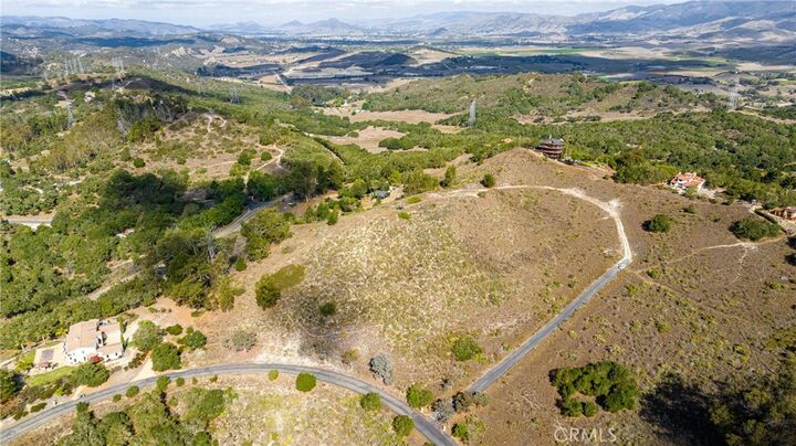Property Photo: 1190 Montecito Ridge Drive CA 93420
