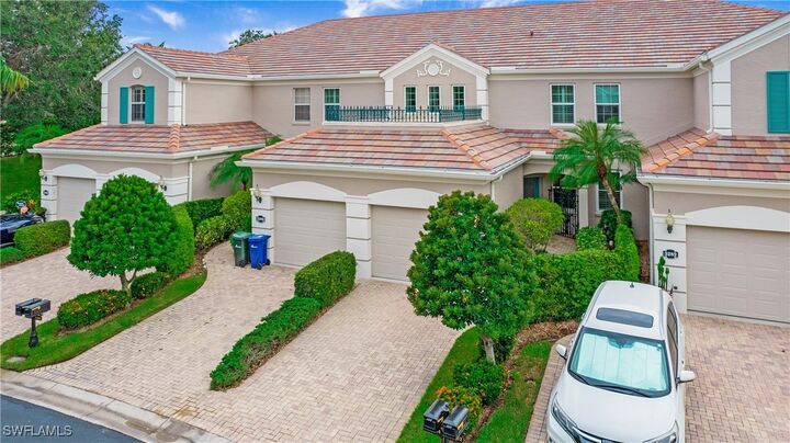 Property Photo:  5284 Descanso Court 103B19  FL 34238 