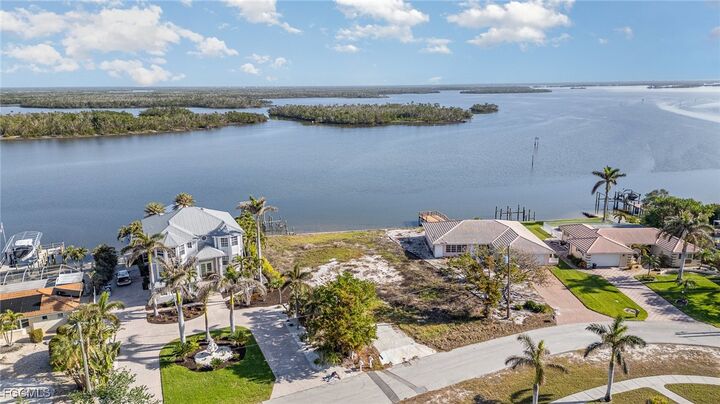 5636 Williams Drive  Fort Myers Beach FL 33931 photo