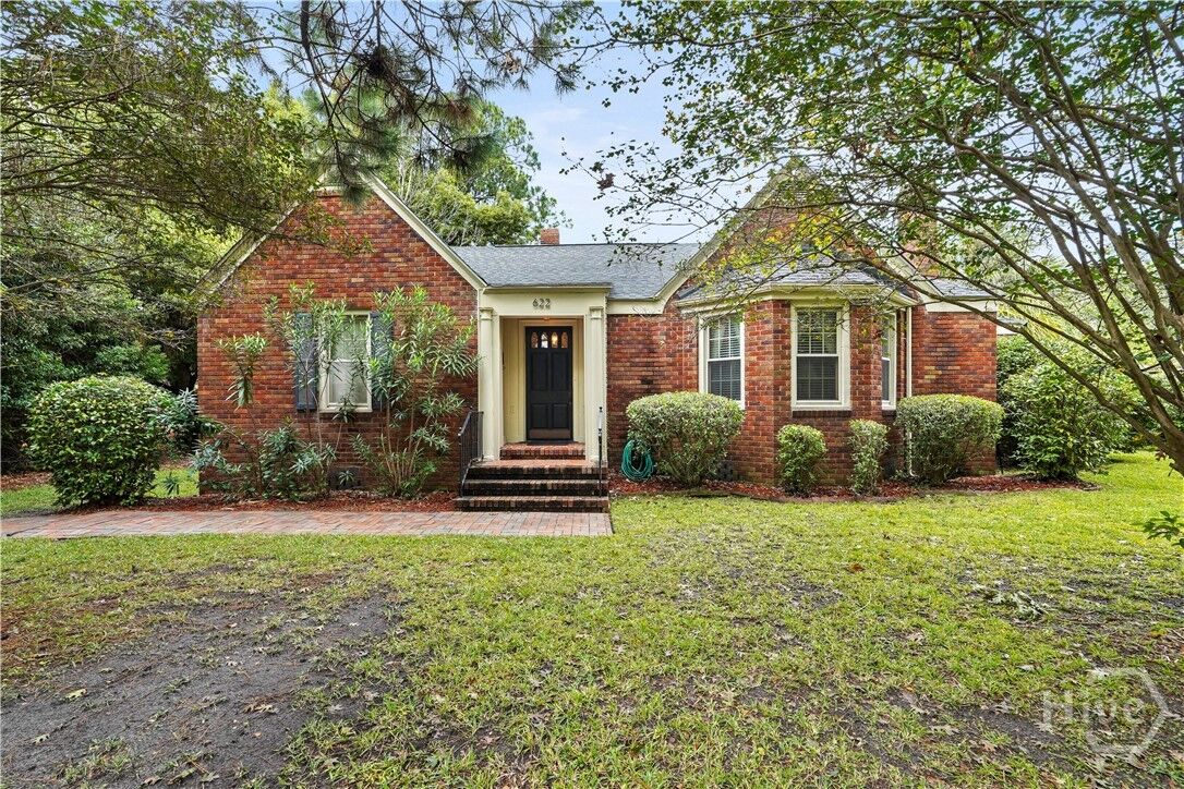 Property Photo:  622 E 60th Street  GA 31405 