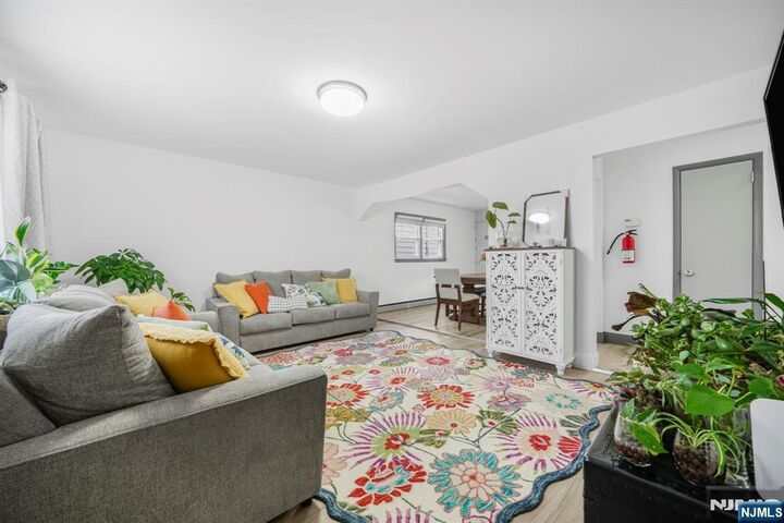 Property Photo:  25 Newby Avenue  NJ 07424 