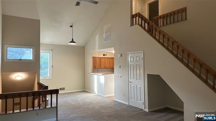 14 Red Oak  Jefferson Township NJ 07438 photo