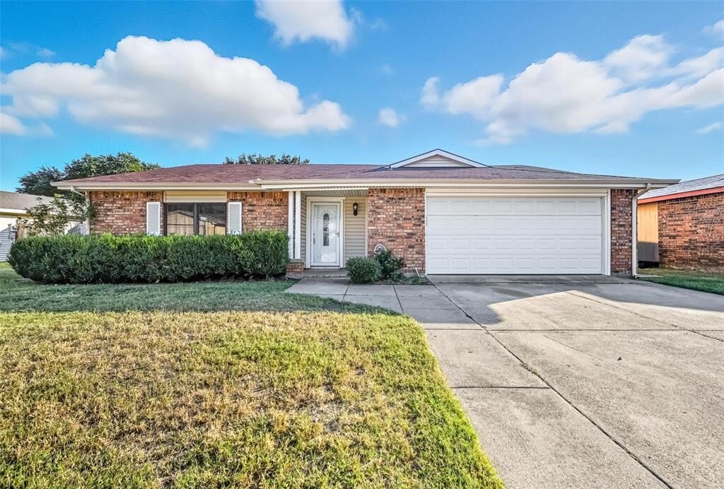 Property Photo:  4024 Engleman Street  TX 76137 
