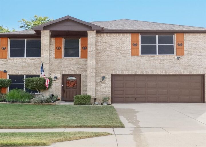 8452 Hawkview Drive  Fort Worth TX 76179 photo