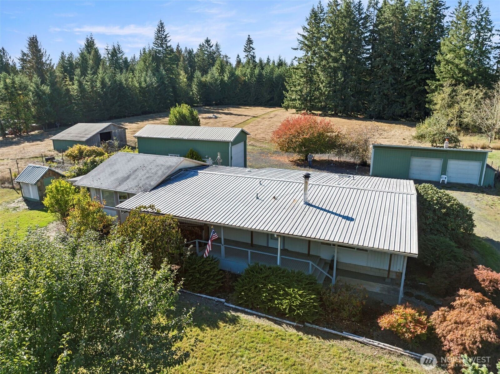 Property Photo: 304 Hewitt Road WA 98532