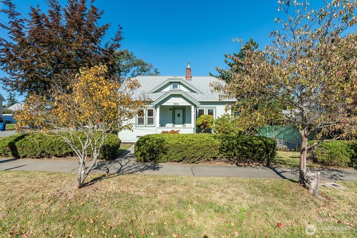 1520 1518  10th Street  Anacortes WA 98221 photo