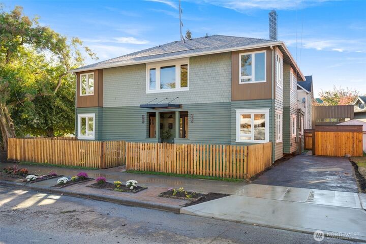 4203  5th Avenue NW  Seattle WA 98107 photo