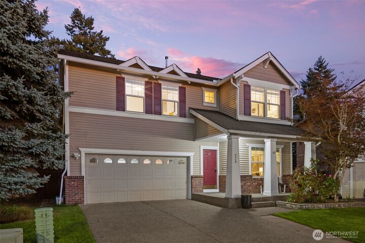 Property Photo: 326 Lynnwood Avenue SE WA 98056