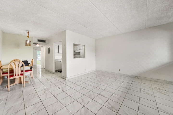 Property Photo: 400 Village Green Circle W 205 FL 33461