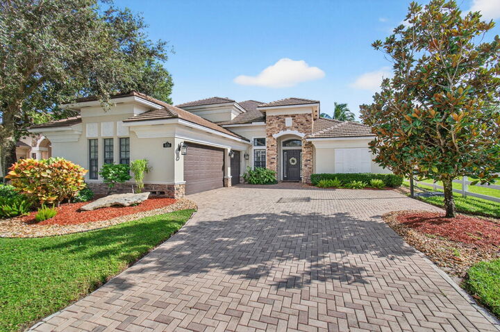 Property Photo:  9110 Equus Circle  FL 33472 